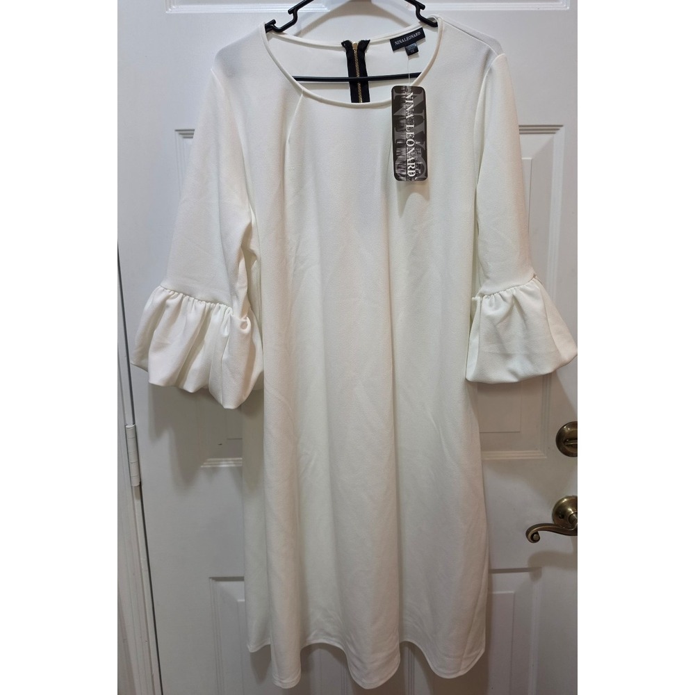NWT Nina Leonard 1X White Crepe Bell Sleeve Shift Dress Exposed Gold Zipper Plus